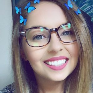 Meet your Posher, Natalie